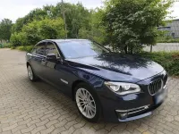 Gebraucht BMW 740 313 PS (230 kW) 2014 Blau Limousine
