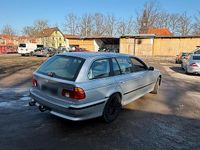 Gebraucht BMW 525 186 PS (136 kW) 2003 Silber Kombi