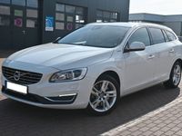 Gebraucht Volvo V60 288 PS (211 kW) 2016 Weiß Kombi