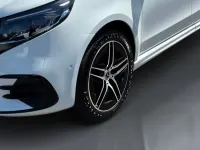 Gebraucht Mercedes V300 Avantgarde 237 PS (174 kW) 2025 Weiß Van / Kleinbus
