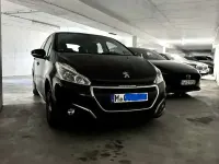 Gebraucht Peugeot 208 82 PS (60 kW) 2017 Kleinwagen