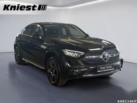 Gebraucht Mercedes GLC300e AMG 313 PS (230 kW) 2025 Metalliclack obsidianschwarz Coupé