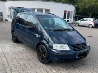 Gebraucht VW Sharan 131 PS (96 kW) 2004 Blau Van / Kleinbus