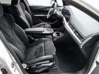 Gebraucht BMW 220 Active Tourer M Sport 170 PS (125 kW) 2023 Weiß Van / Kleinbus