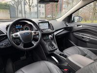 Gebraucht Ford Kuga Titanium 182 PS (133 kW) 2016 Weiß SUV
