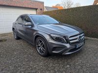 Gebraucht Mercedes GLA220 170 PS (125 kW) 2015 Grau SUV