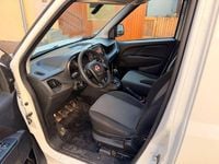 Gebraucht Fiat Doblò 80 PS (58 kW) 2021 Weiß Van / Kleinbus
