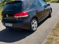 Gebraucht VW Golf VI Team 105 PS (77 kW) 2010 Schwarz Kleinwagen