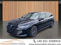 Gebraucht VW Passat Elegance 150 PS (110 kW) 2025 Black magic Kombi