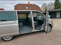 Gebraucht VW Multivan 180 PS (132 kW) 2015 Grau Van / Kleinbus