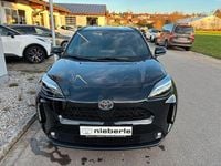 Gebraucht Toyota Yaris Cross 131 PS (96 kW) 2025 Schwarz SUV