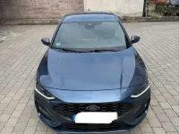Gebraucht Ford Focus ST-Line 125 PS (91 kW) 2023 Blau Limousine