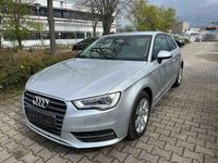 Gebraucht Audi A3 Ambiente 105 PS (77 kW) 2014 Silber Limousine