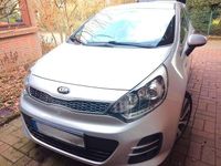 Gebraucht Kia Rio DREAM-TEAM Edition 109 PS (80 kW) 2016 Silber Kleinwagen