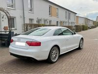 Gebraucht Audi A5 S-line plus 265 PS (194 kW) 2009 Weiß Coupé
