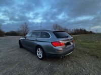 gebraucht BMW 520 d / Automatik/keyless Go