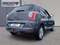 Gebraucht Ssangyong (KGM) Tivoli Crystal 128 PS (94 kW) 2015 Grau SUV