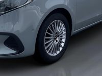Gebraucht Mercedes V250 Style 190 PS (139 kW) 2025 Grau Van / Kleinbus