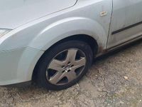 Second-hand Ford Focus 116 CP (85 kW) 2006 Argintiu Break