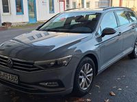 Gebraucht VW Passat Business 150 PS (110 kW) 2021 Mondsteingrau Kombi