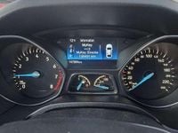 Usata Ford Focus 101 CV (74 kW) 2015 Bianco Station wagon