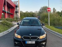 Second-hand BMW 325 Performance 204 CP (150 kW) 2010 Negru Berlinǎ