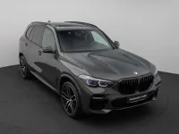 Gebraucht BMW X5 M50 530 PS (389 kW) 2022 Bmw individual dravitgrauschwarz SUV