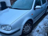 Gebraucht VW Golf IV 75 PS (55 kW) 1999 Silber Kleinwagen