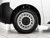 Gebraucht Toyota Proace 120 PS (88 kW) 2024 Weiss Van / Kleinbus