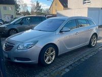 Gebraucht Opel Insignia 130 PS (95 kW) 2010 Silber Kombi
