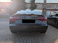 Gebraucht Audi S8 Ambiente 605 PS (444 kW) 2017 Schwarz Limousine