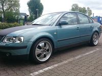 Gebraucht VW Passat 150 PS (110 kW) 1998 Grün Limousine