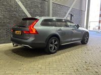 Gebraucht Volvo V90 CC Pro 250 PS (183 kW) 2020 Grau Kombi