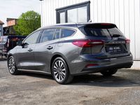 Gebraucht Ford Focus Titanium X 116 PS (85 kW) 2023 Magnetic (grau) Kombi