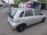 Używany Opel Corsa Edition 80 KM (58 kW) 2006 Brązowy Hatchback