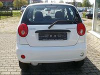 Gebraucht Chevrolet Matiz 55 PS (40 kW) 2009 Weiß Kleinwagen
