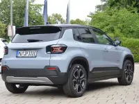 Neu Jeep Avenger EV Summit 114 kW (156 PS) 2026 Grau SUV