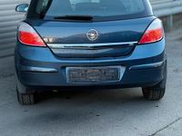 Gebraucht Opel Astra Edition+ 125 PS (91 kW) 2006 Blau Limousine