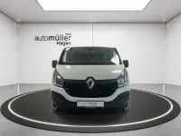 Gebraucht Renault Trafic Komfort 146 PS (107 kW) 2019 Weiß Van / Kleinbus
