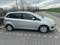 Używany Ford Grand C-Max 140 KM (102 kW) 2012 Srebrny Minivan