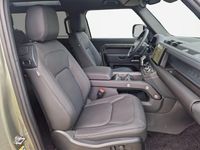 Gebraucht Land Rover Defender SE Dynamic 249 PS (183 kW) 2025 Grün SUV