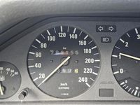 Gebraucht BMW 320 130 PS (95 kW) 1988 Grau Limousine