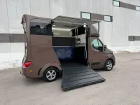 Gebraucht Renault Master 135 PS (99 kW) 2020 Braun Van / Kleinbus