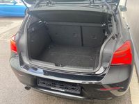 Gebraucht BMW 118 136 PS (100 kW) 2015 Schwarz Kleinwagen