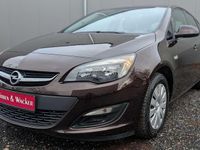 Gebraucht Opel Astra Selection 116 PS (85 kW) 2015 Mahogany brown (p2/so) Kleinwagen