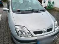 Gebraucht Renault Mégane 105 PS (77 kW) 2000 Limousine