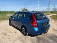 Second-hand Kia Ceed 90 CP (66 kW) 2010 Albastru Hatchback