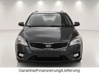 Gebraucht Kia Ceed 90 PS (66 kW) 2012 Grau Kleinwagen