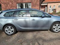 Gebraucht Opel Astra Selection 101 PS (74 kW) 2011 Grau Kombi