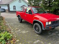 Gebraucht Nissan PickUp 83 PS (61 kW) 1998 Rot Pickup